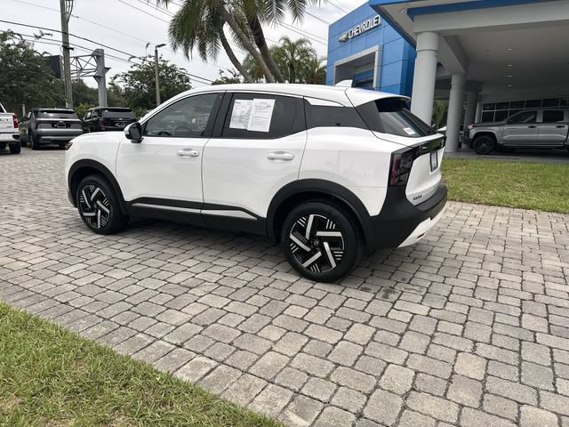 Used 2025 Nissan Kicks SV FWD image 33