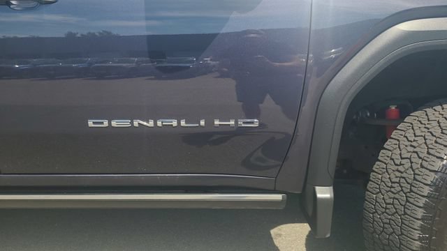 Used 2024 GMC Sierra 2500 Denali Ultimate w/ LPO, GMC Protection Package AWD/4WD image 9