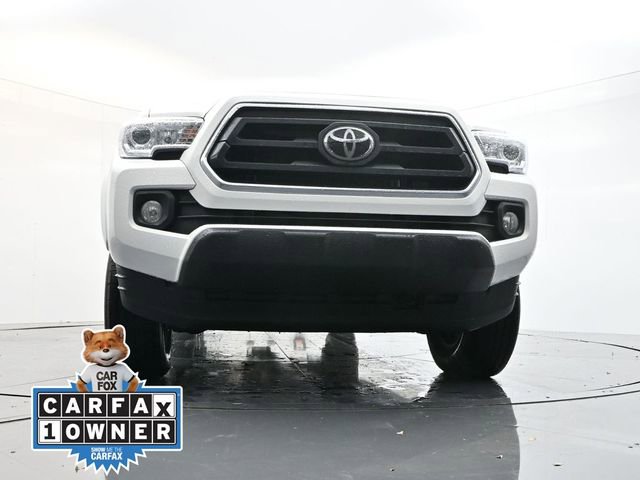 Used 2023 Toyota Tacoma SR5 w/ Technology Package image 31