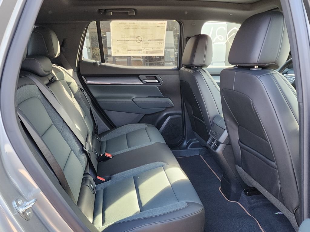 New 2026 GMC Terrain AT4 w/ Convenience Package III image 43