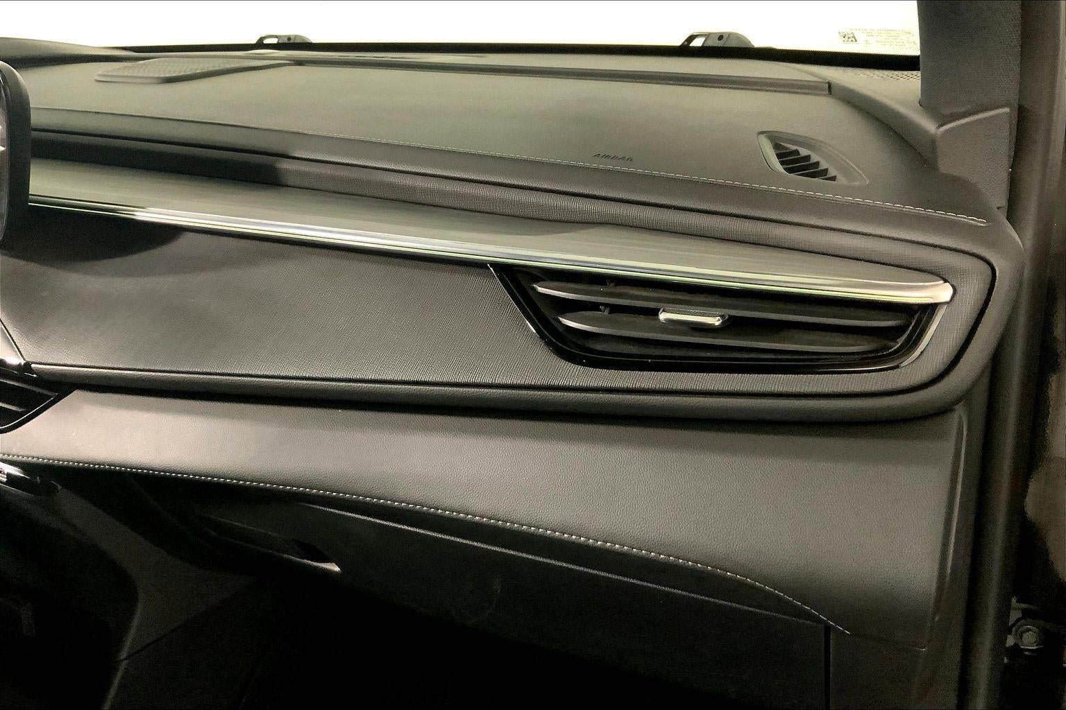 Used 2025 Buick Enclave Preferred FWD image 16