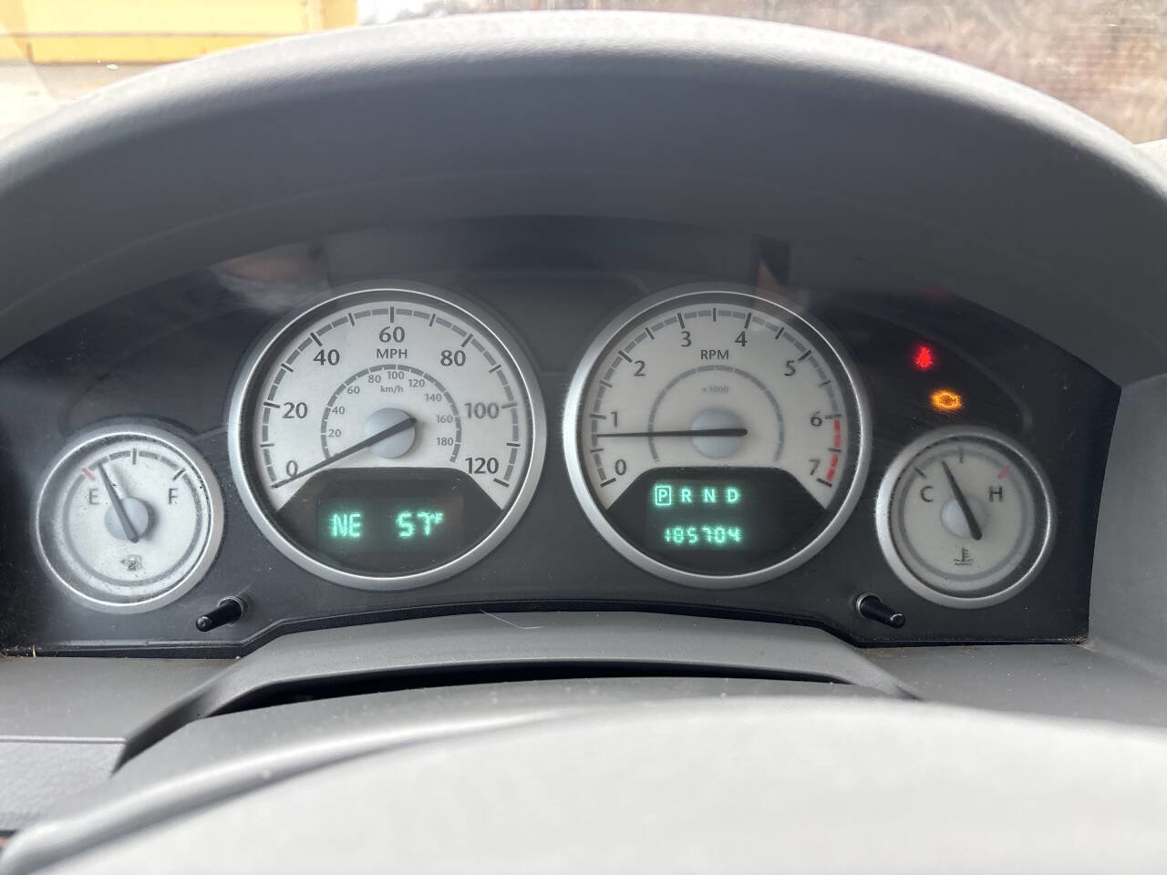 Used 2010 Chrysler Town & Country Touring image 10