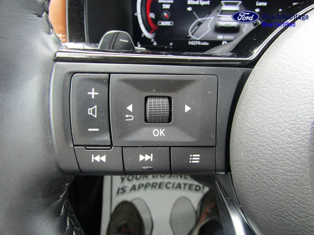 Used 2025 Nissan Pathfinder Platinum w/ Cargo Package AWD/4WD image 30