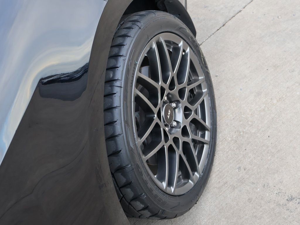 Used 2013 Ford Mustang Shelby GT500 image 38