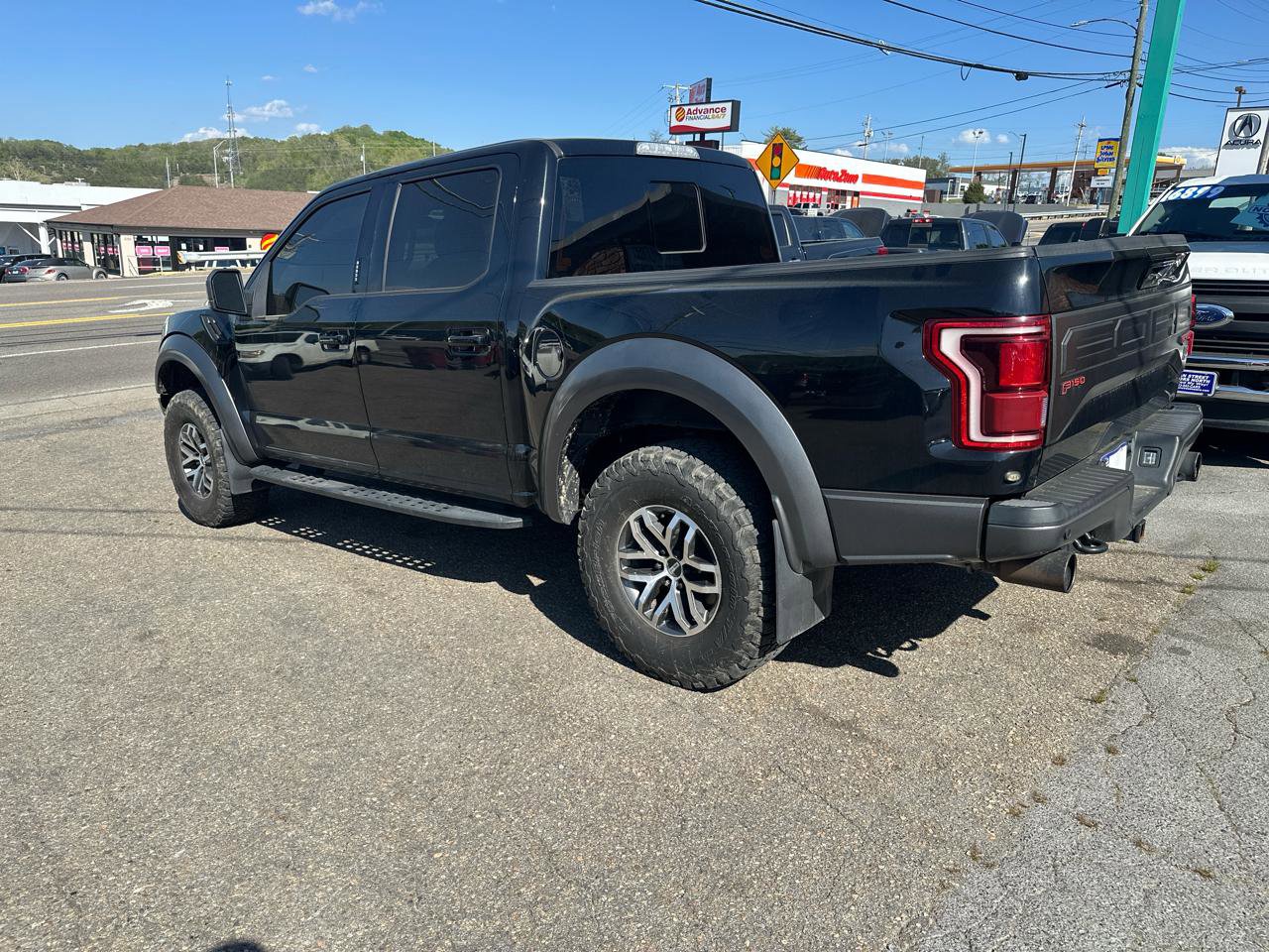 Used 2017 Ford F150 Raptor w/ Equipment Group 802A Luxury AWD/4WD image 3