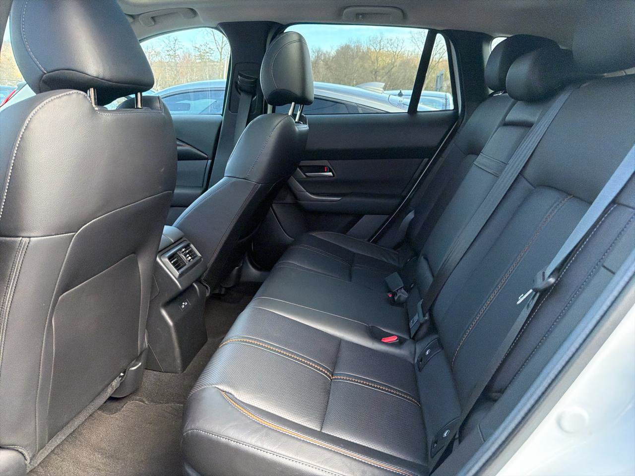 Used 2025 MAZDA CX-50 AWD 2.5 Hybrid w/ Weather Package image 21
