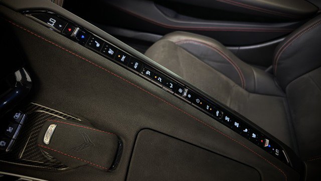 Used 2024 Chevrolet Corvette Z06 w/ Z07 Performance Package RWD image 9