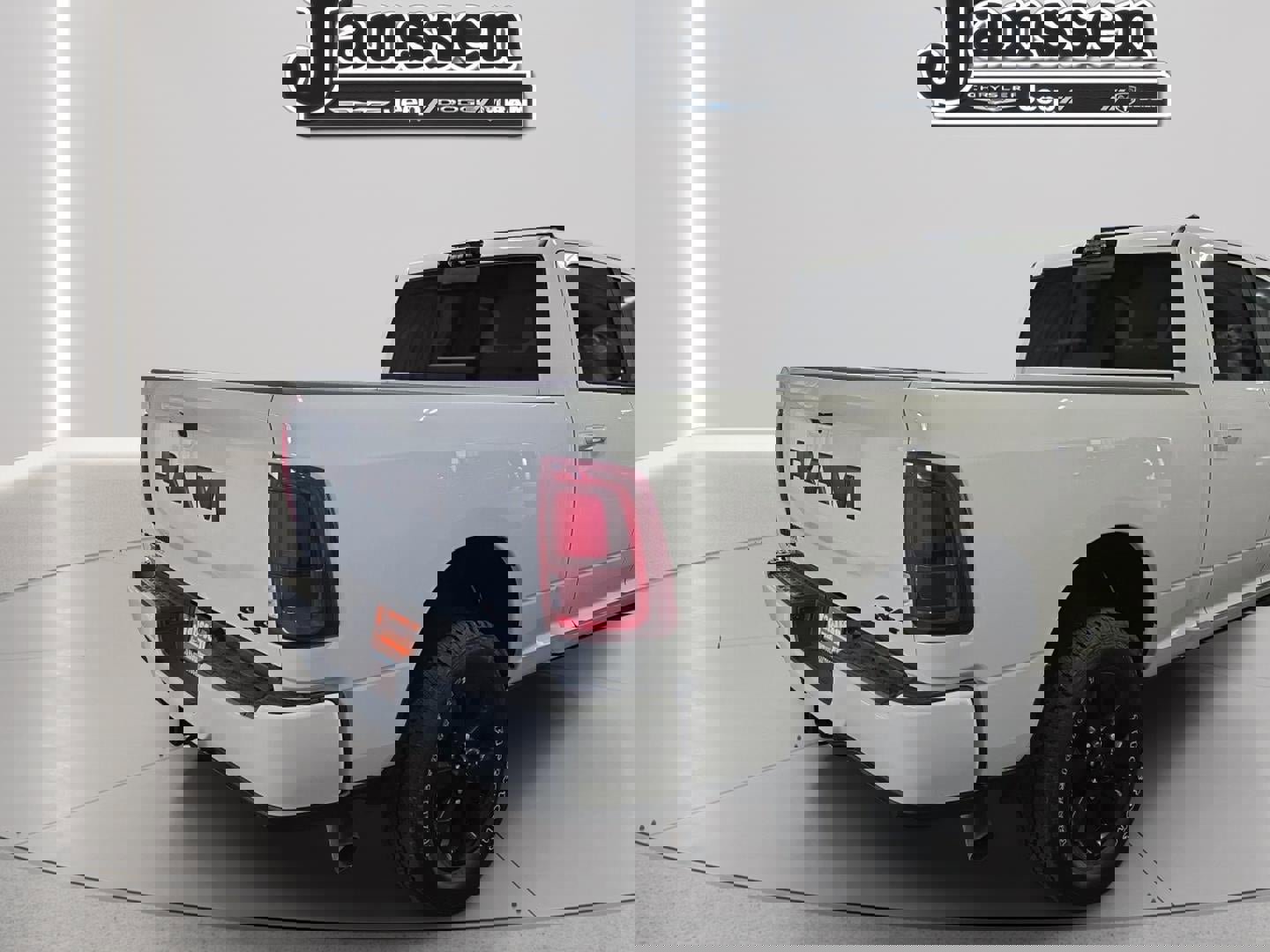 New 2025 RAM 2500 Laramie image 4