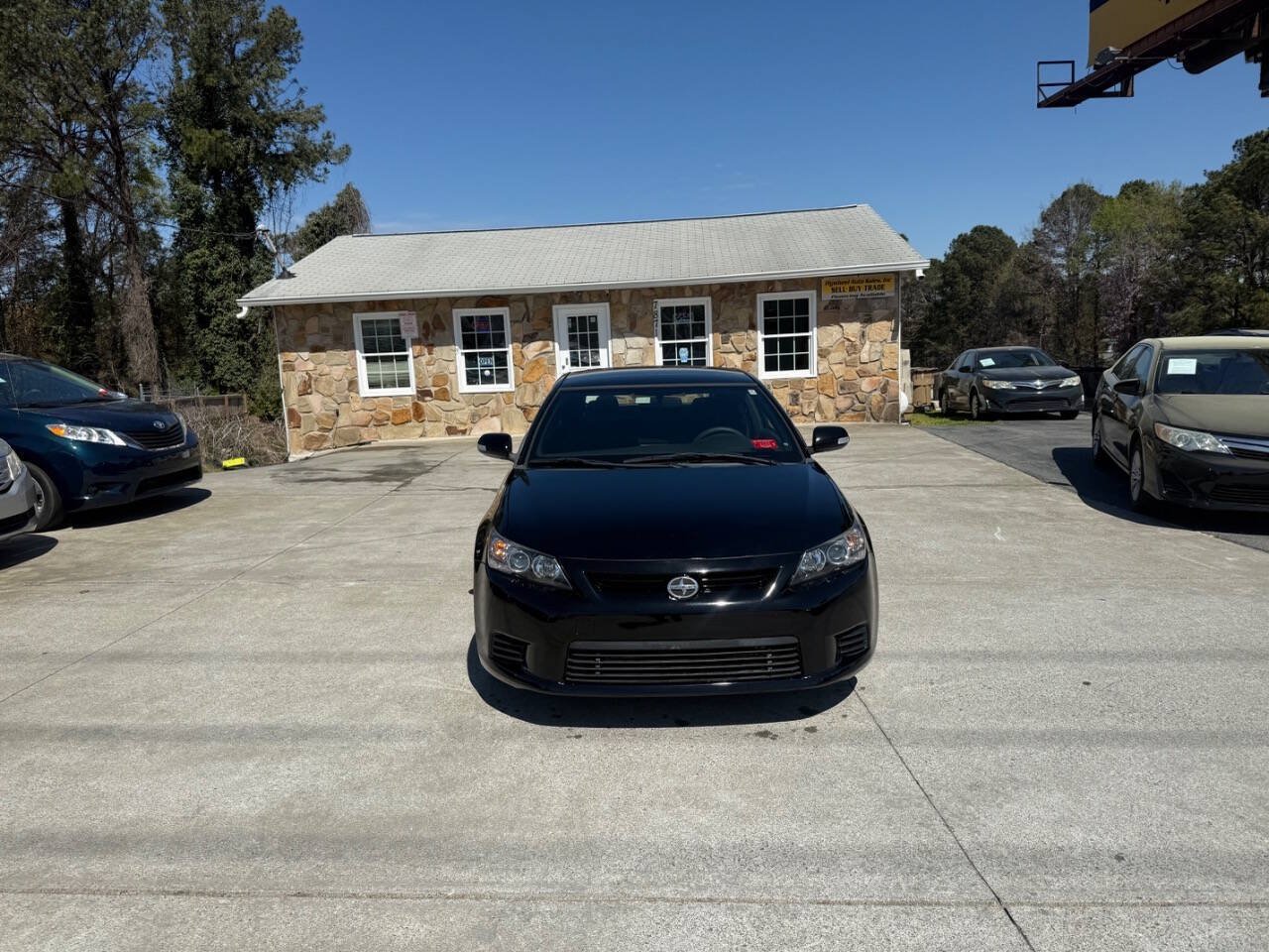 Used 2012 Scion tC FWD image 2