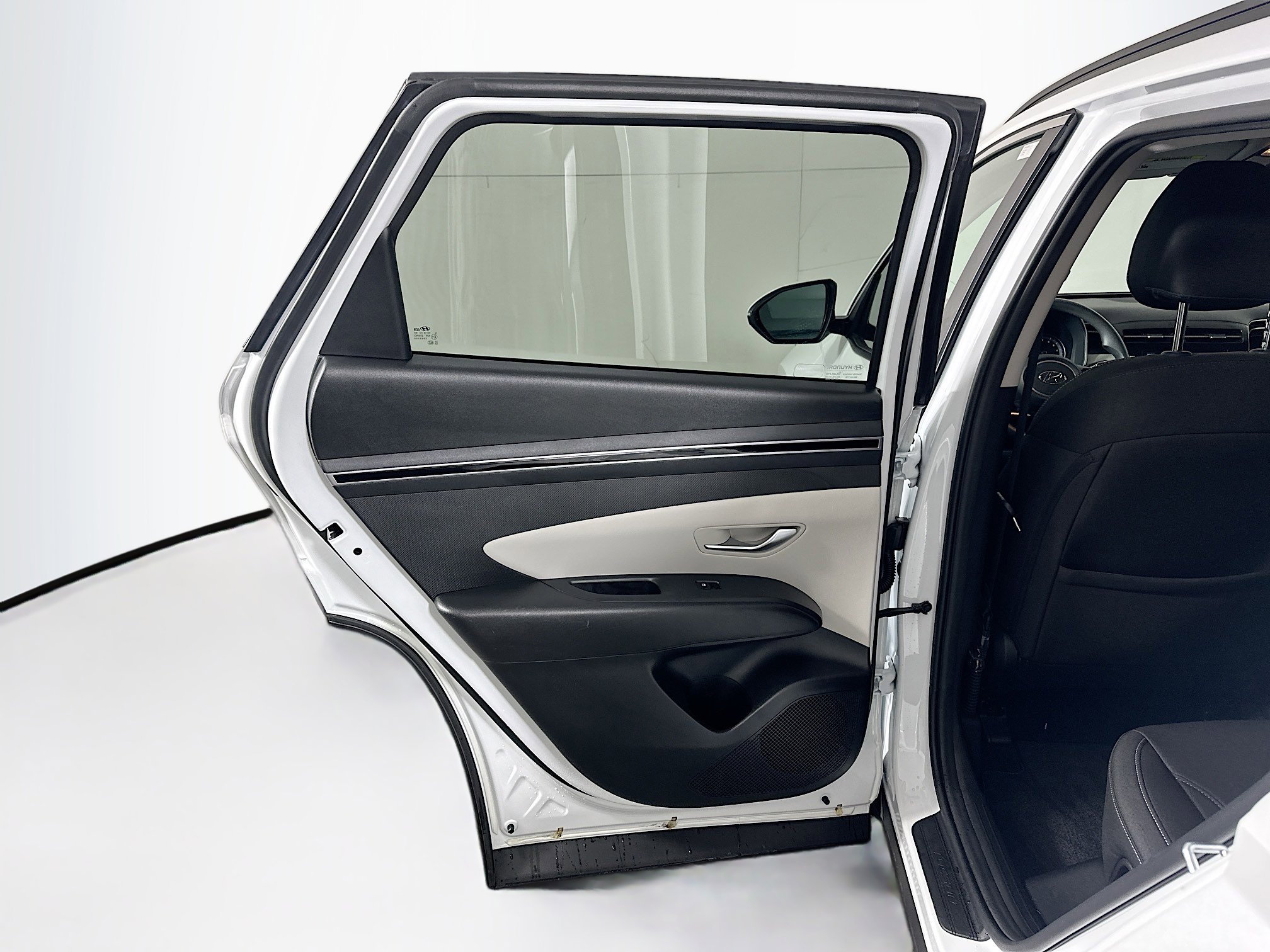 Used 2022 Hyundai Tucson SEL w/ Cargo Package image 26