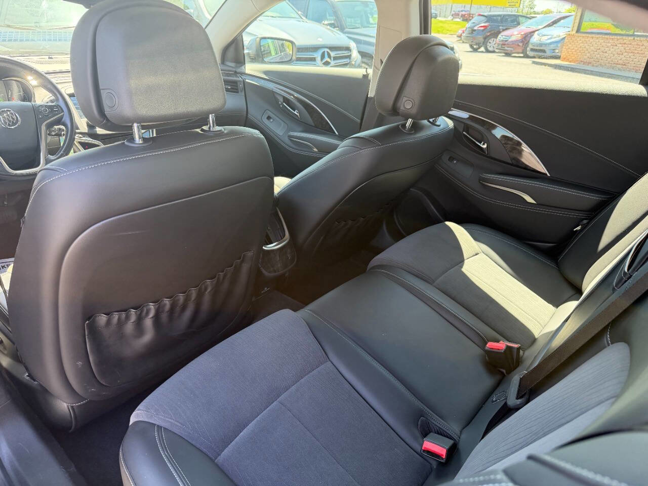 Used 2014 Buick LaCrosse image 29