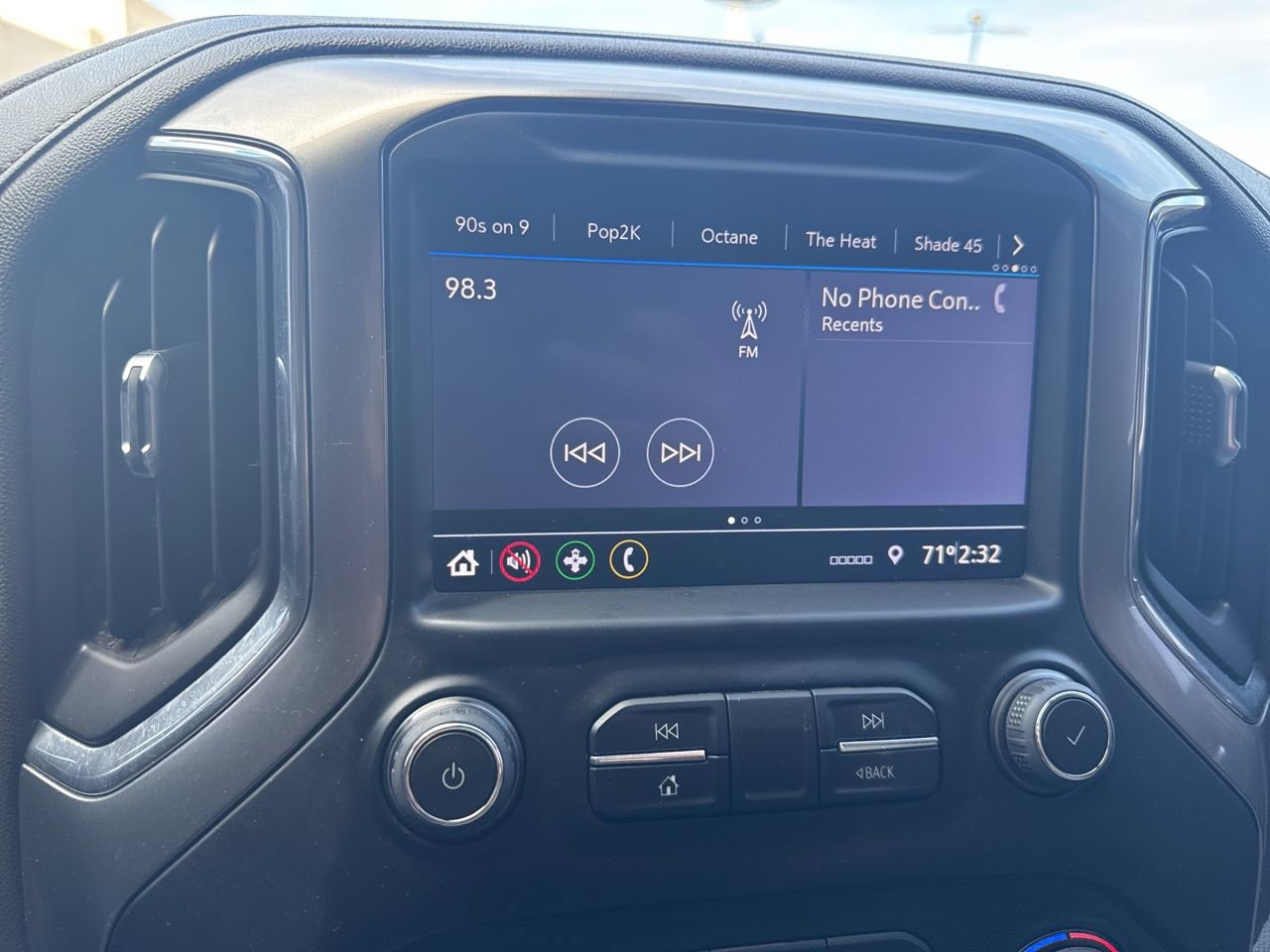 Used 2021 Chevrolet Silverado 1500 RST image 15