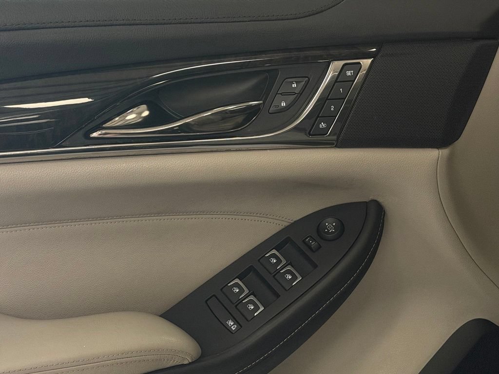 Used 2019 Cadillac CTS AWD Sedan w/ Seating Package image 15