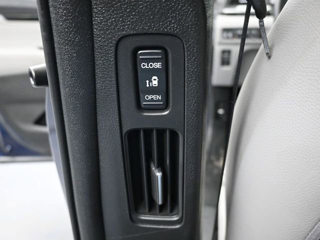 Certified 2024 Honda Odyssey Elite image 36