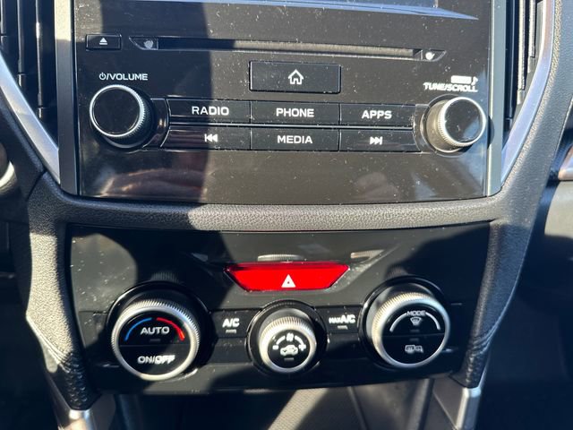 Used 2020 Subaru Forester Premium image 17