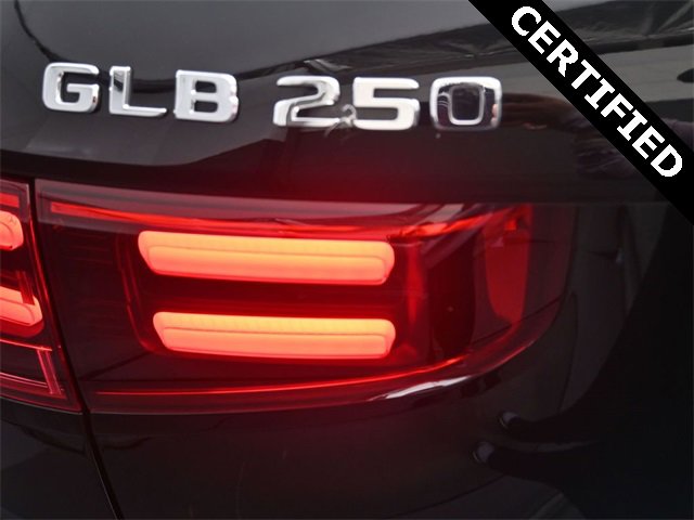 New 2024 Mercedes-Benz GLB 250 4MATIC image 12
