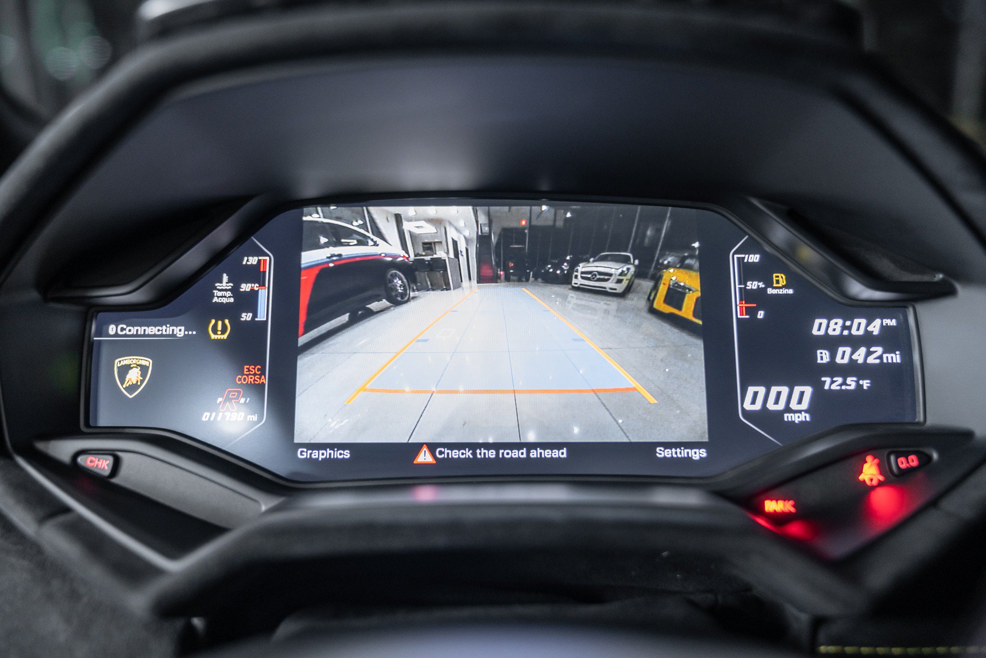 Used 2018 Lamborghini Huracan Performante AWD/4WD image 9