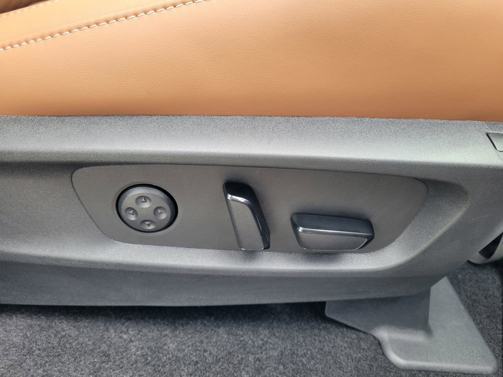 New 2026 INFINITI QX60 Autograph w/ Dark Cargo Package image 46