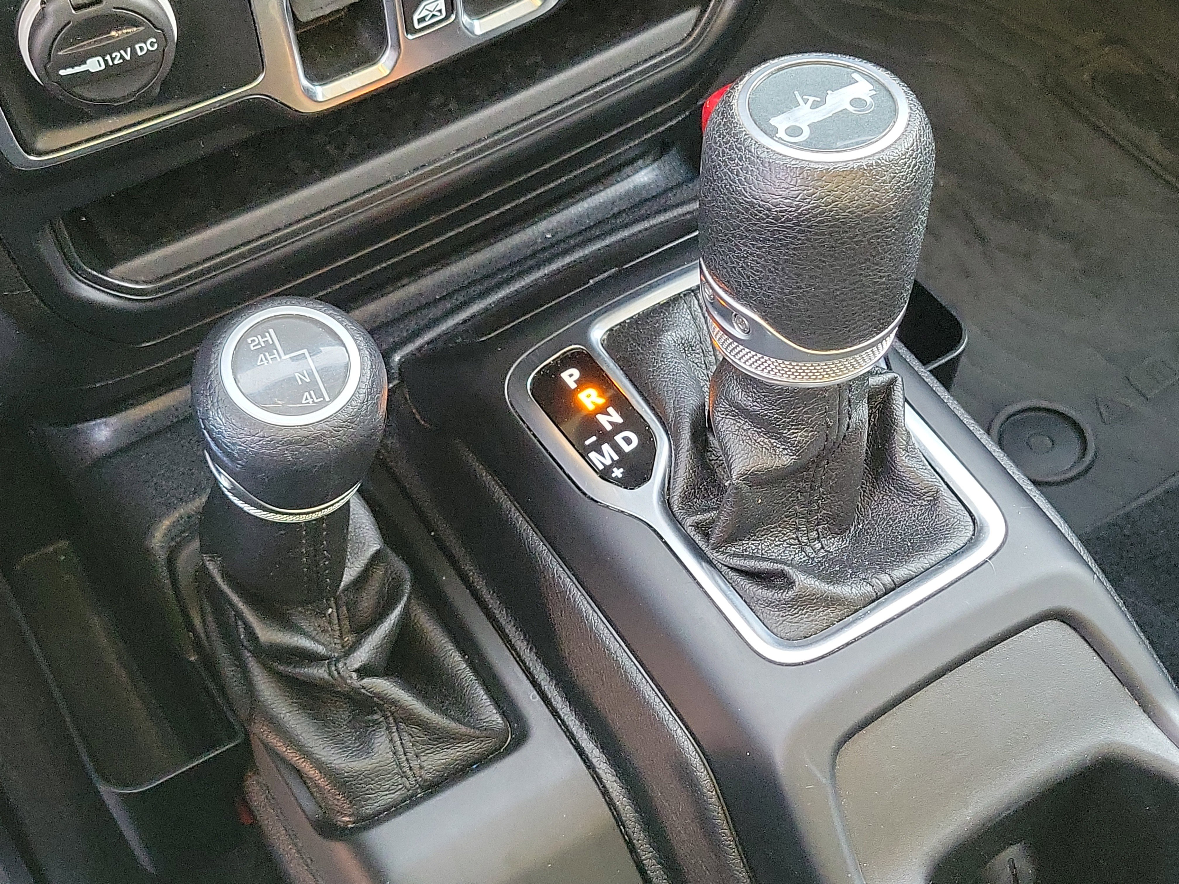 Used 2019 Jeep Wrangler Unlimited Sport S image 29