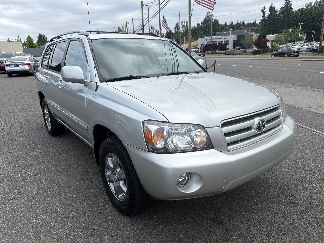 Used 2007 Toyota Highlander 4WD V6 w/ 3rd Row image 8