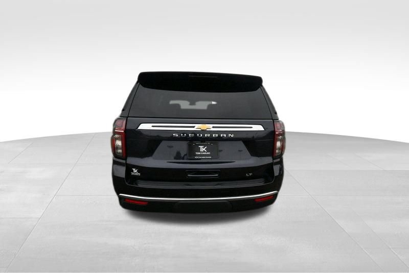 Used 2024 Chevrolet Suburban LT AWD/4WD image 6