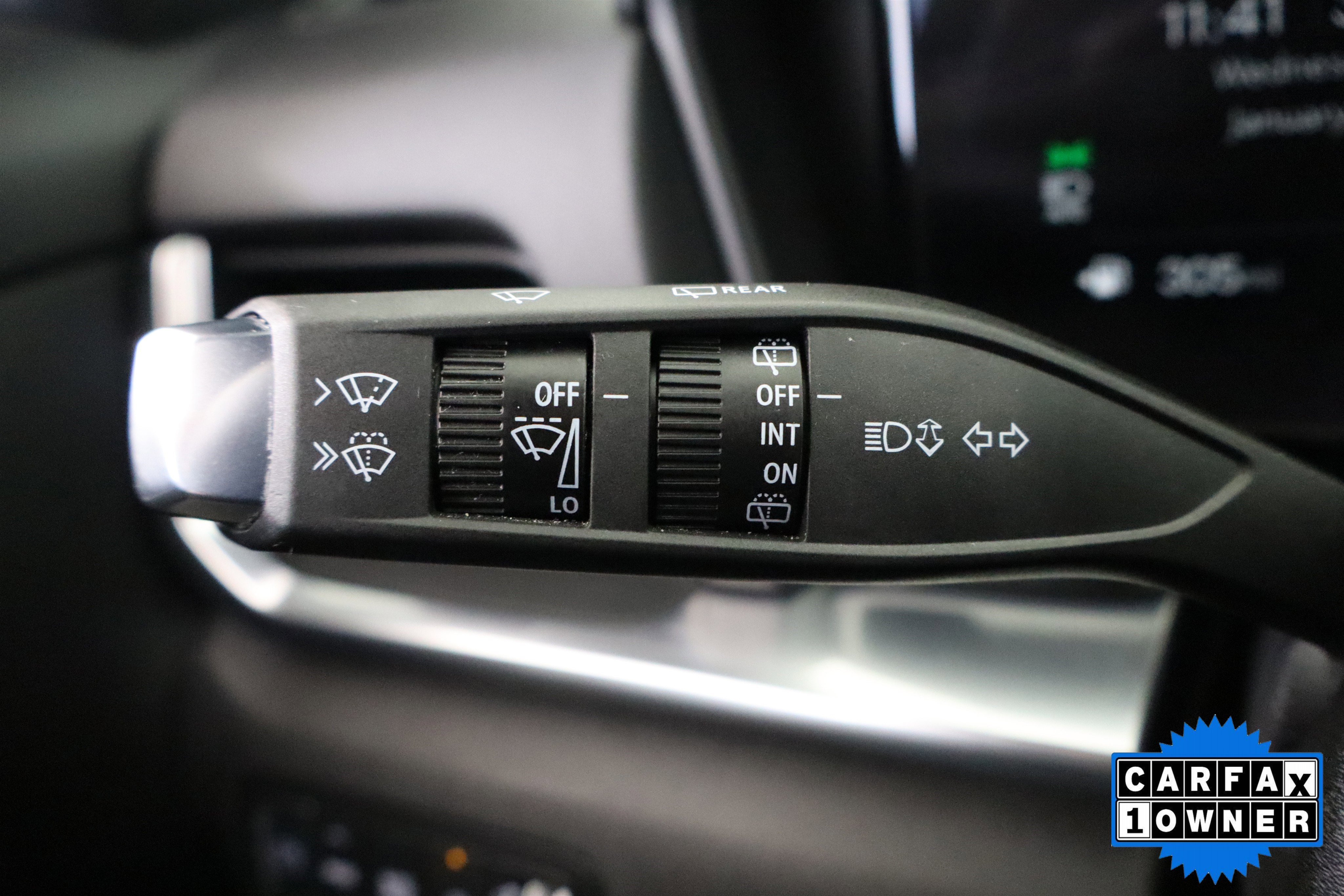 Used 2025 GMC Terrain Elevation w/ LPO, Floor Liner Package image 29