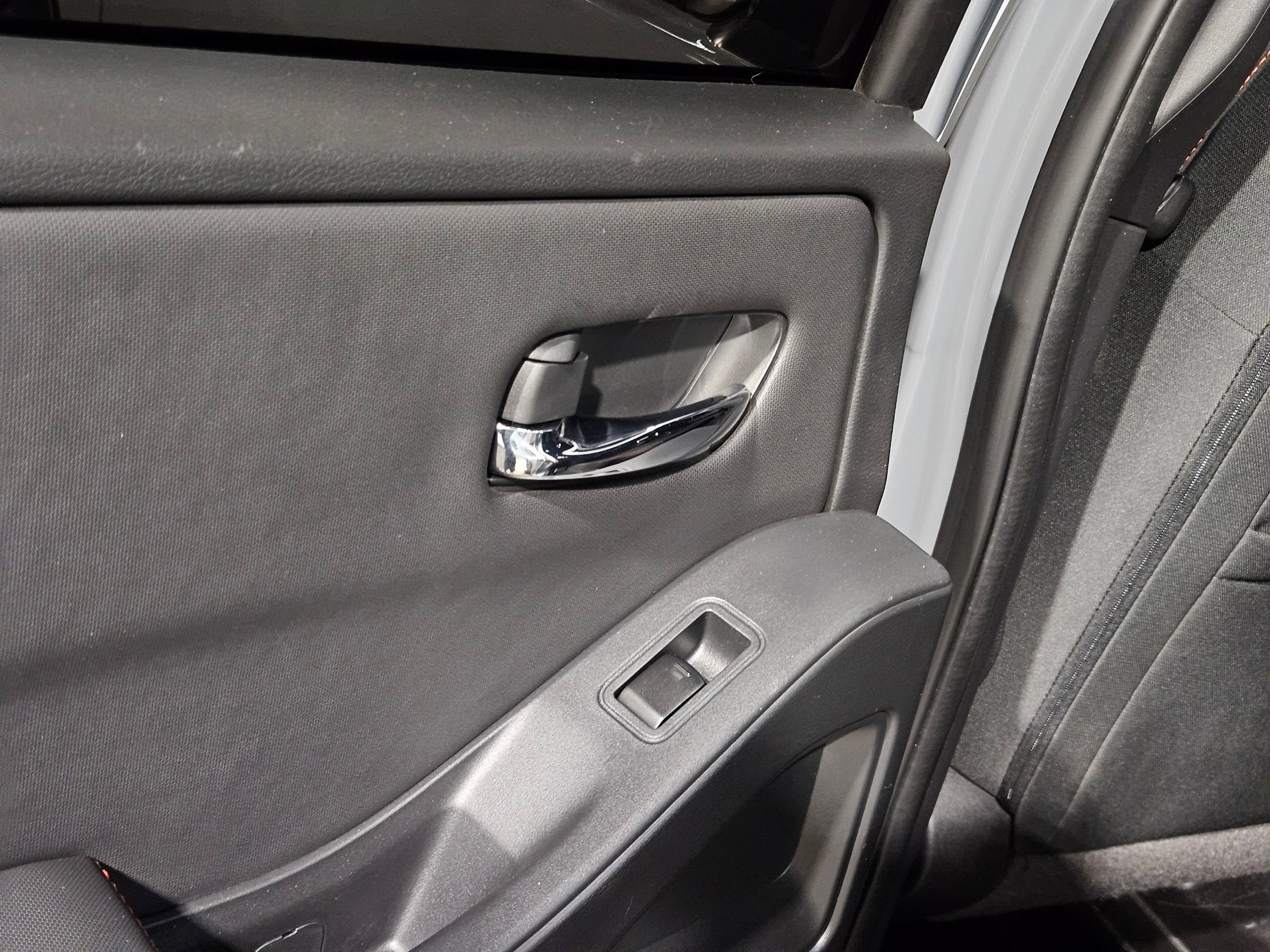 Used 2022 Nissan Frontier Pro-X RWD image 35