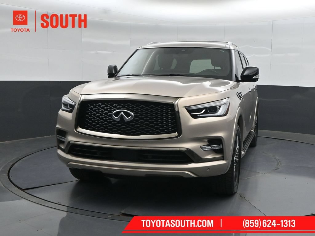 Used 2024 INFINITI QX80 Sensory AWD/4WD image 5