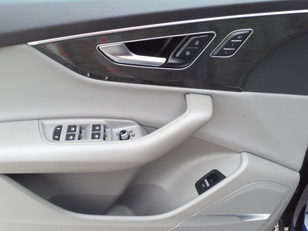 Used 2020 Audi Q7 3.0T Premium Plus w/ Premium Plus Package image 5