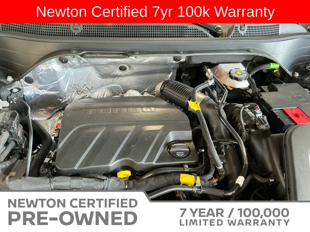 Used 2025 Chevrolet Trax LS FWD image 35