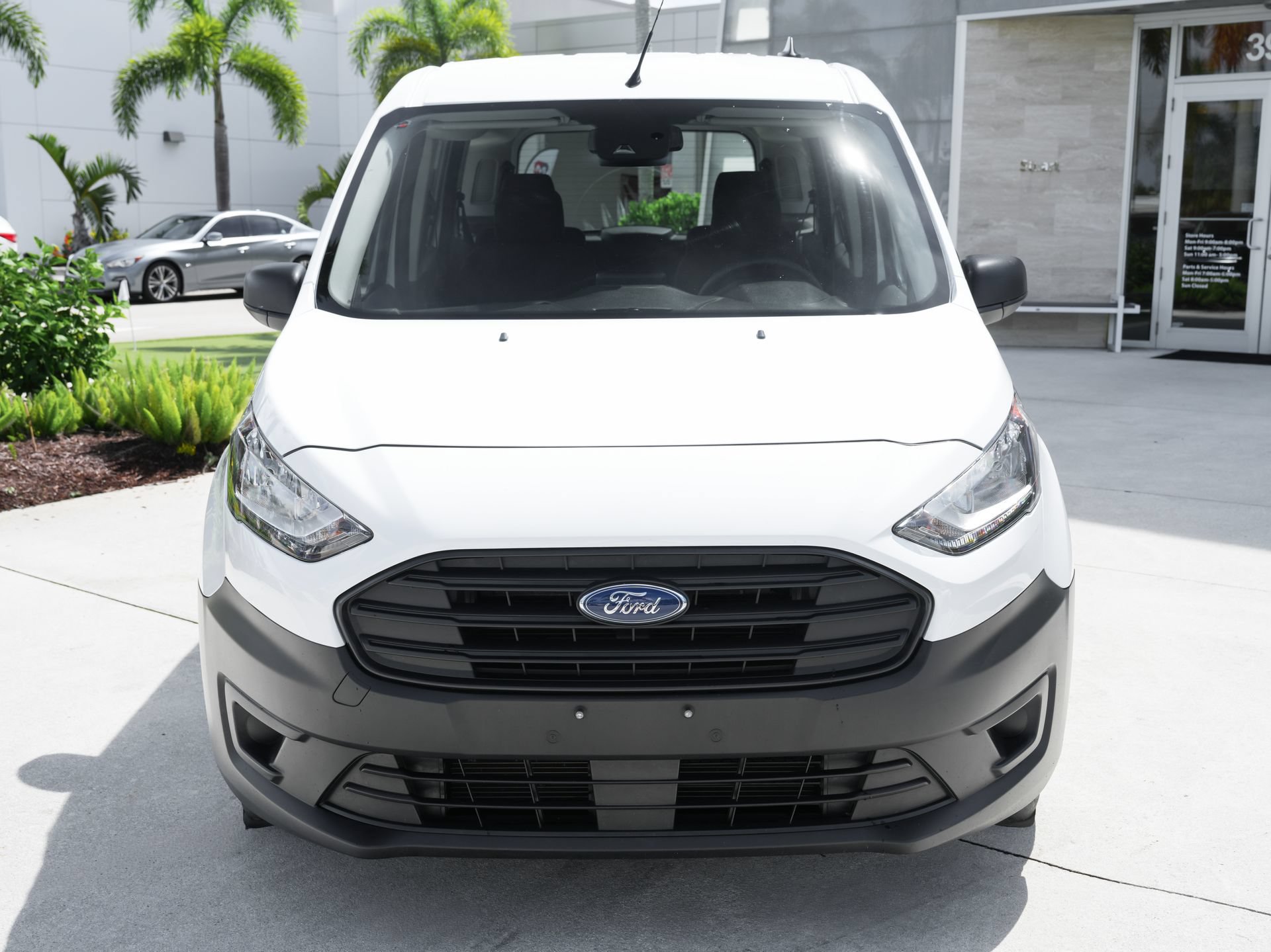 Used 2023 Ford Transit Connect XL FWD image 5