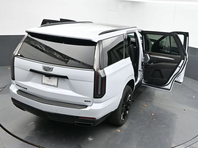 New 2026 Cadillac Escalade Platinum Sport w/ LPO, ONYX Package AWD/4WD image 61