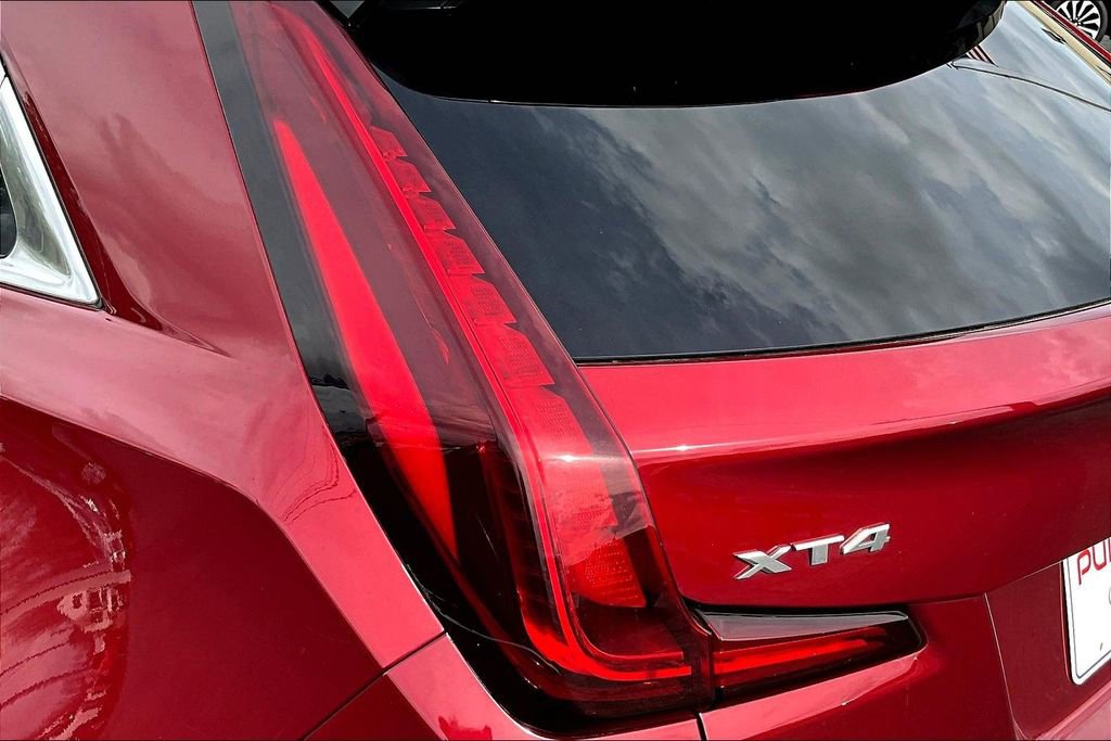 Used 2019 Cadillac XT4 Premium Luxury image 25
