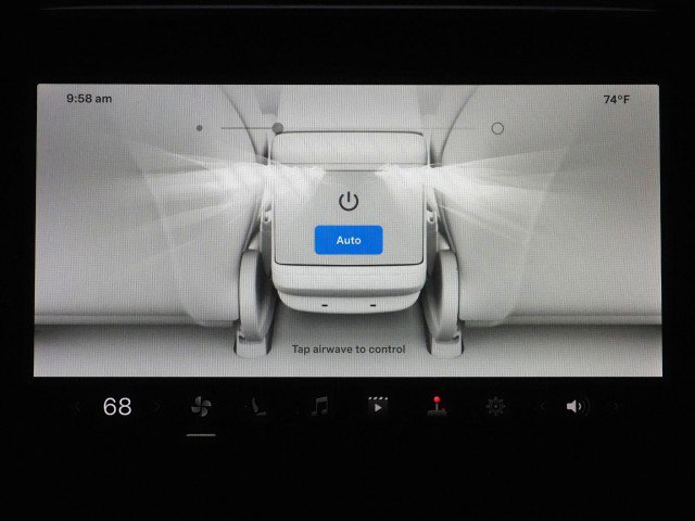 Used 2021 Tesla Model S Long Range image 24
