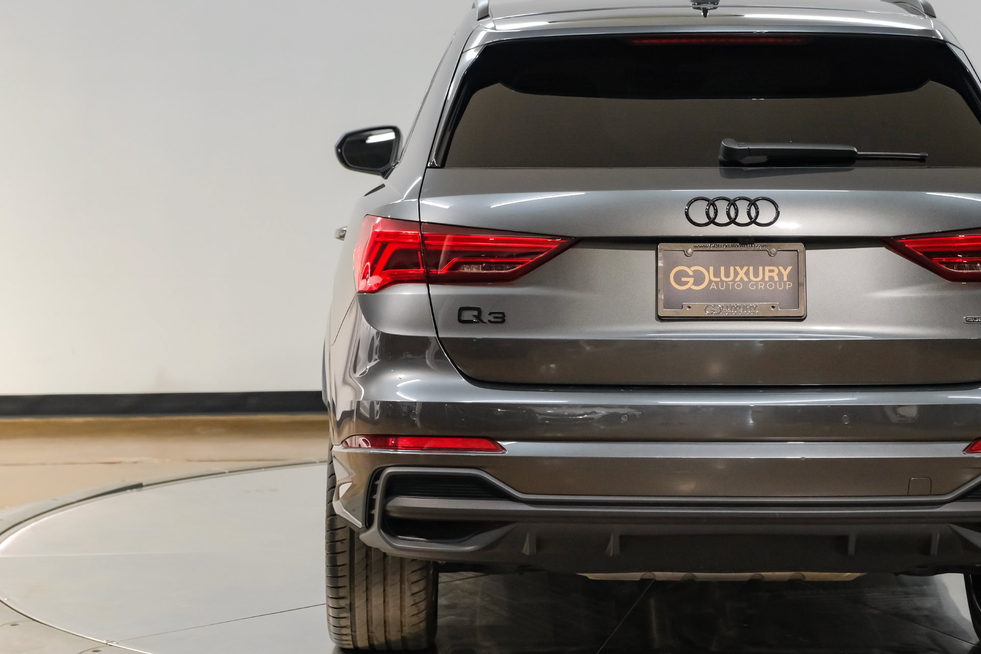 Used 2025 Audi Q3 2.0T Premium Plus AWD/4WD image 60