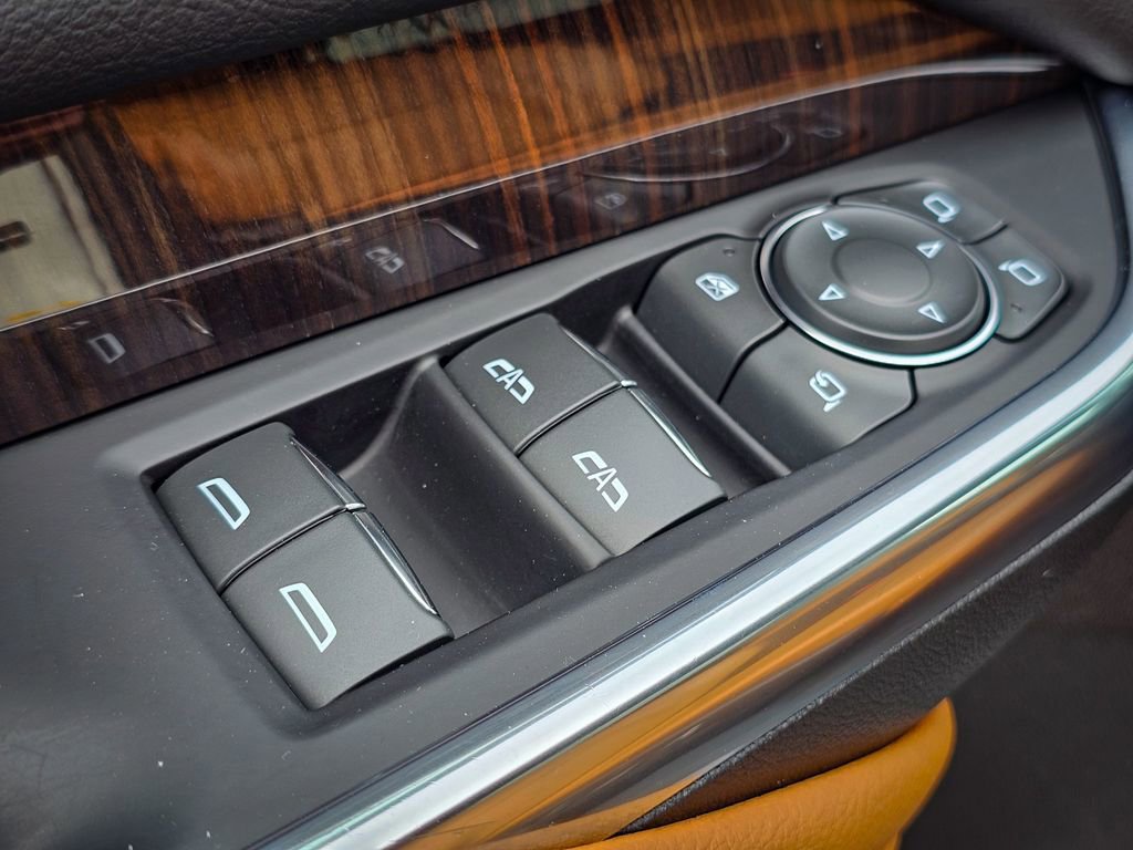 Used 2023 Cadillac XT4 Sport image 11