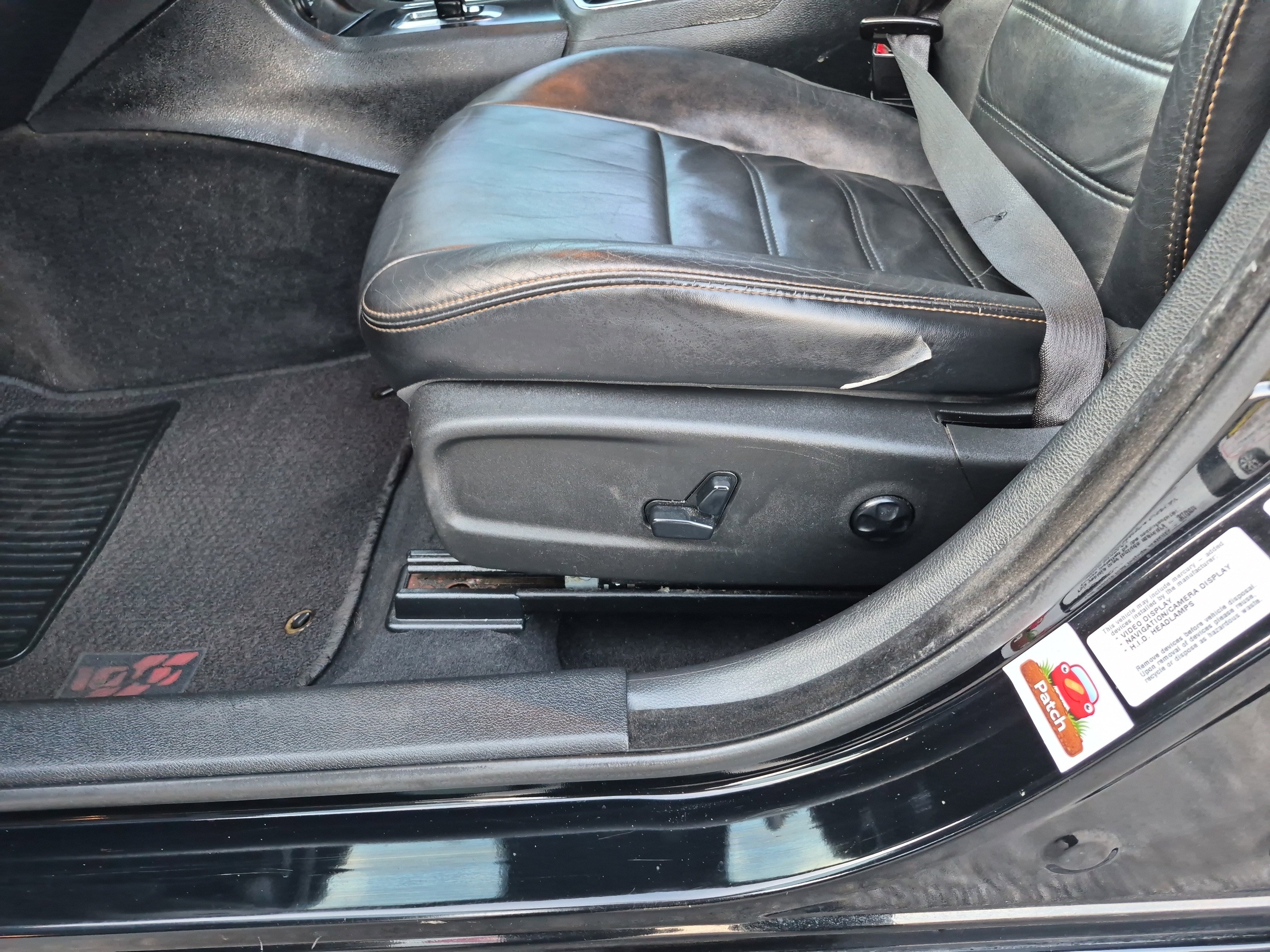 Used 2014 Dodge Charger SXT image 14