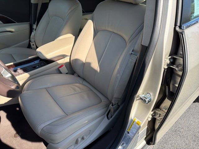 Used 2015 Buick LaCrosse Leather image 14