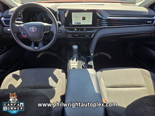 Used 2025 Toyota Camry LE FWD image 14