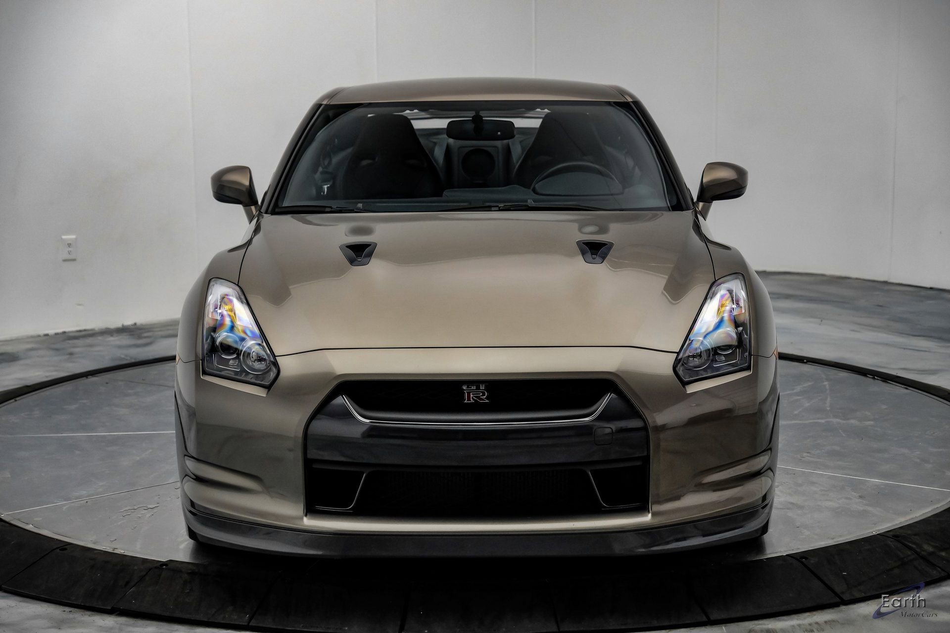 Used 2009 Nissan GT-R Premium image 33