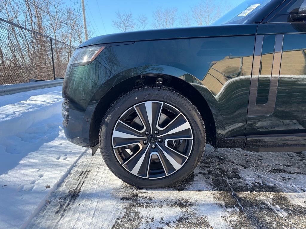 New 2026 Land Rover Range Rover SE image 9