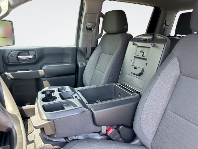 New 2026 Chevrolet Silverado 2500 Custom w/ Custom Value Package AWD/4WD image 21