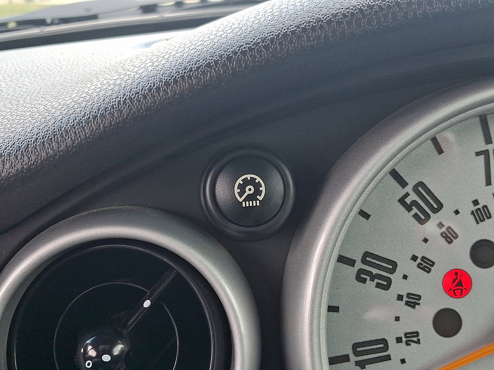 Used 2004 MINI Cooper S image 25