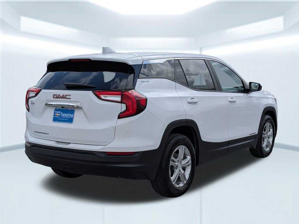 Used 2024 GMC Terrain SLE FWD image 6