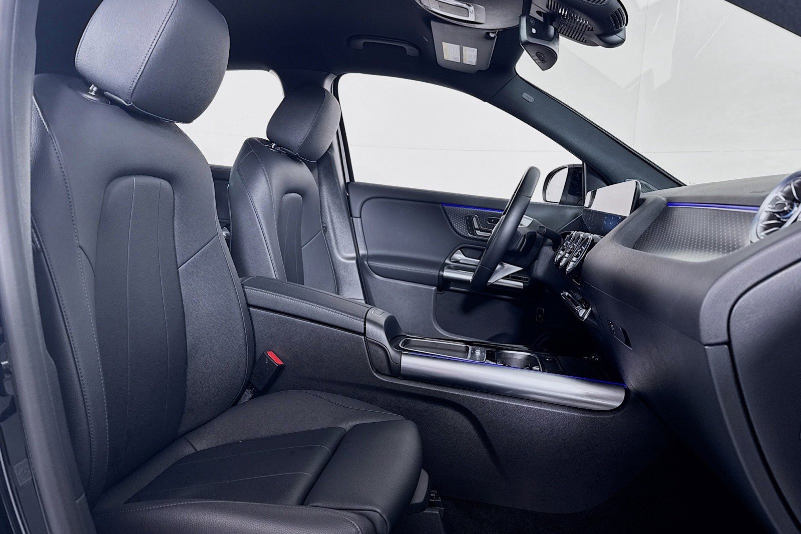 Certified 2025 Mercedes-Benz GLA 250 image 7