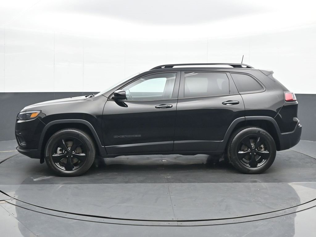 Used 2021 Jeep Cherokee Latitude Plus image 3