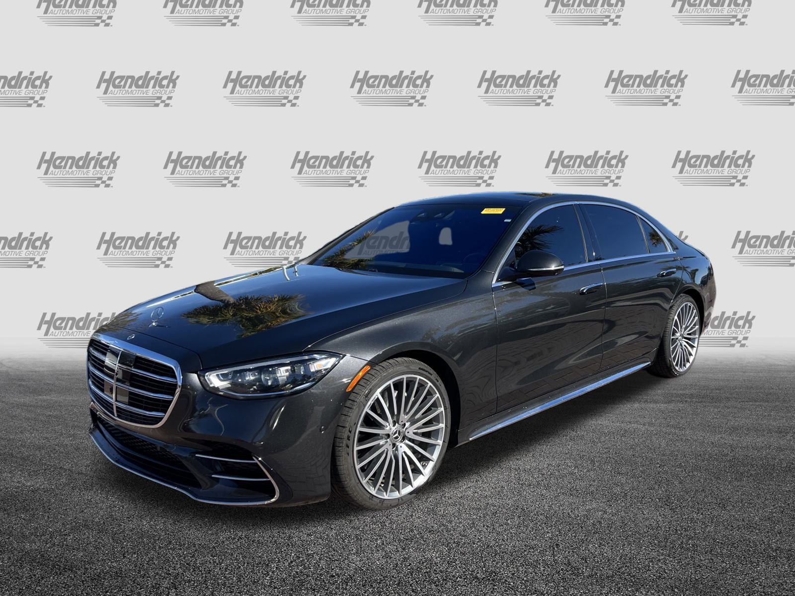 Used 2023 Mercedes-Benz S 580 4MATIC Sedan image 5