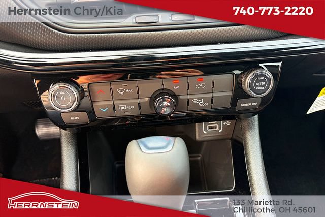 New 2026 Jeep Compass Latitude AWD/4WD image 19