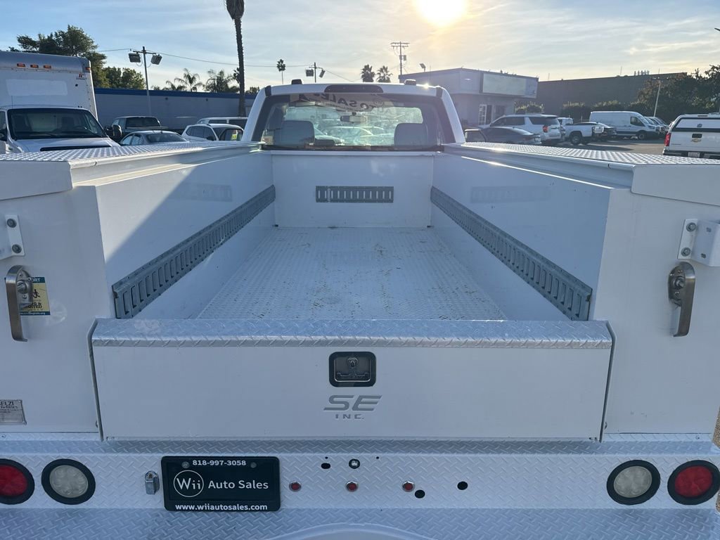 Used 2020 Ford F350 XL w/ Power Equipment Group image 6