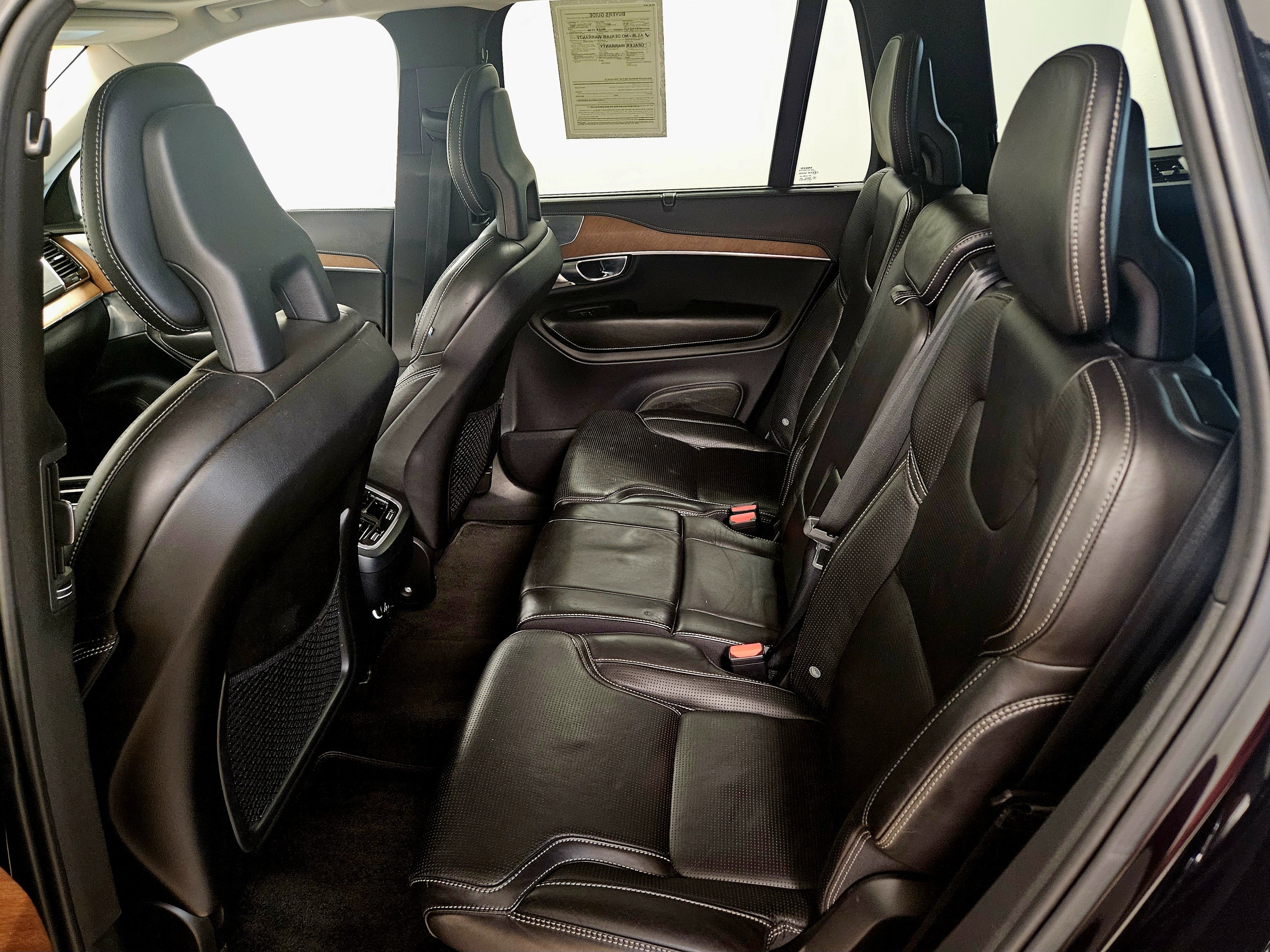 Used 2017 Volvo XC90 T6 Inscription w/ Vision Package image 11